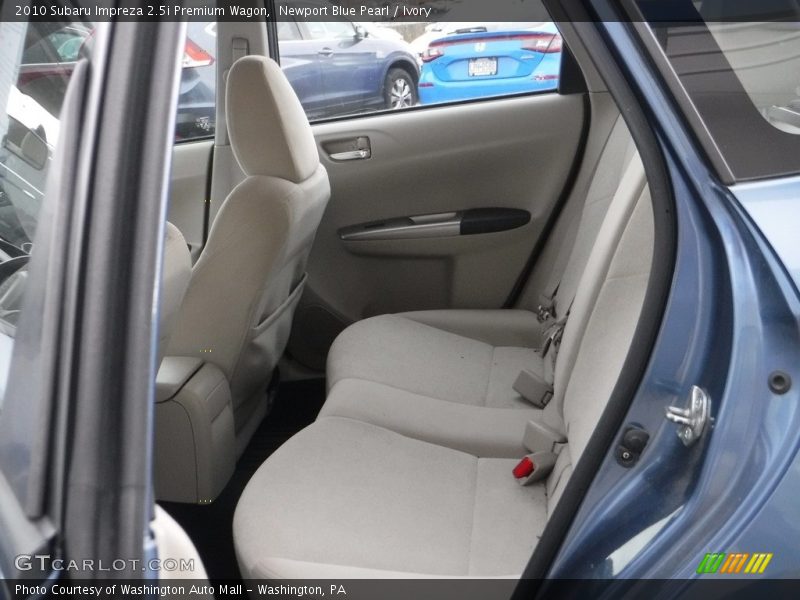 Newport Blue Pearl / Ivory 2010 Subaru Impreza 2.5i Premium Wagon