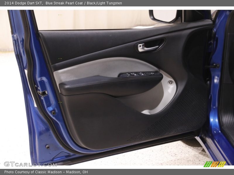 Blue Streak Pearl Coat / Black/Light Tungsten 2014 Dodge Dart SXT