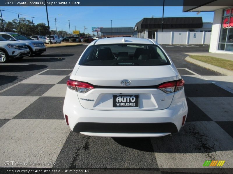 Super White / Black 2021 Toyota Corolla LE