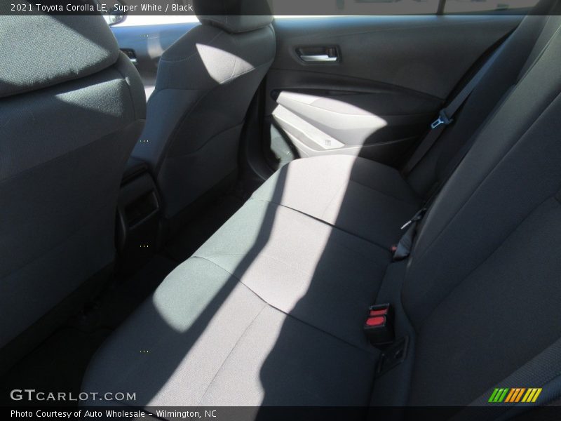 Super White / Black 2021 Toyota Corolla LE