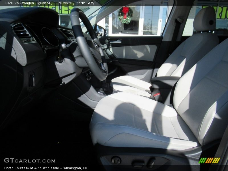 Pure White / Storm Gray 2020 Volkswagen Tiguan SE