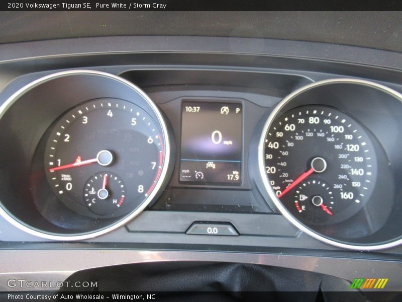 Pure White / Storm Gray 2020 Volkswagen Tiguan SE