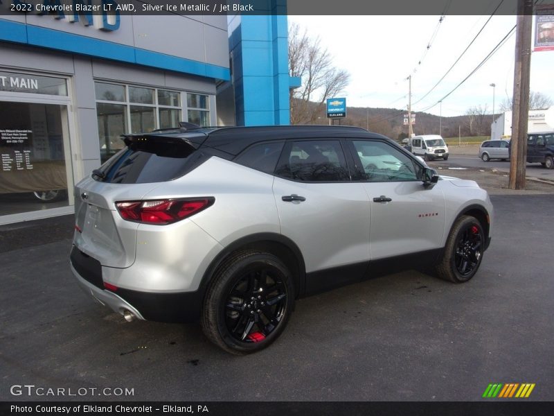 Silver Ice Metallic / Jet Black 2022 Chevrolet Blazer LT AWD