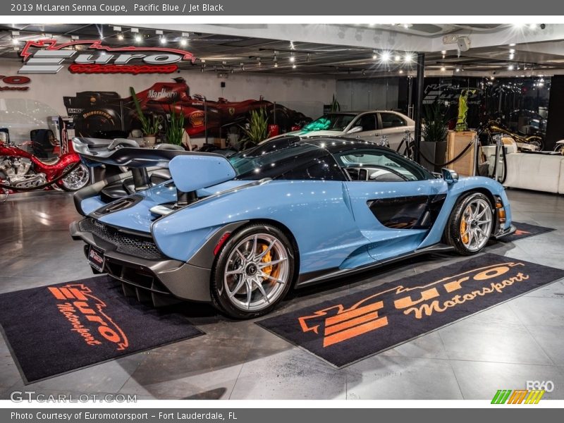 Pacific Blue / Jet Black 2019 McLaren Senna Coupe