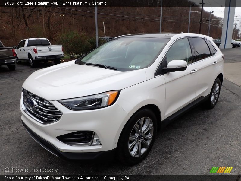 White Platinum / Ceramic 2019 Ford Edge Titanium AWD