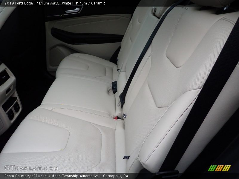 White Platinum / Ceramic 2019 Ford Edge Titanium AWD