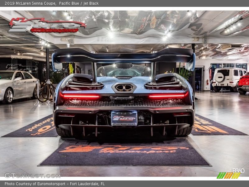 Pacific Blue / Jet Black 2019 McLaren Senna Coupe