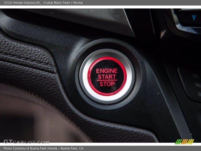 Crystal Black Pearl / Mocha 2019 Honda Odyssey EX