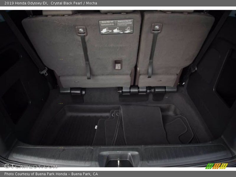 Crystal Black Pearl / Mocha 2019 Honda Odyssey EX