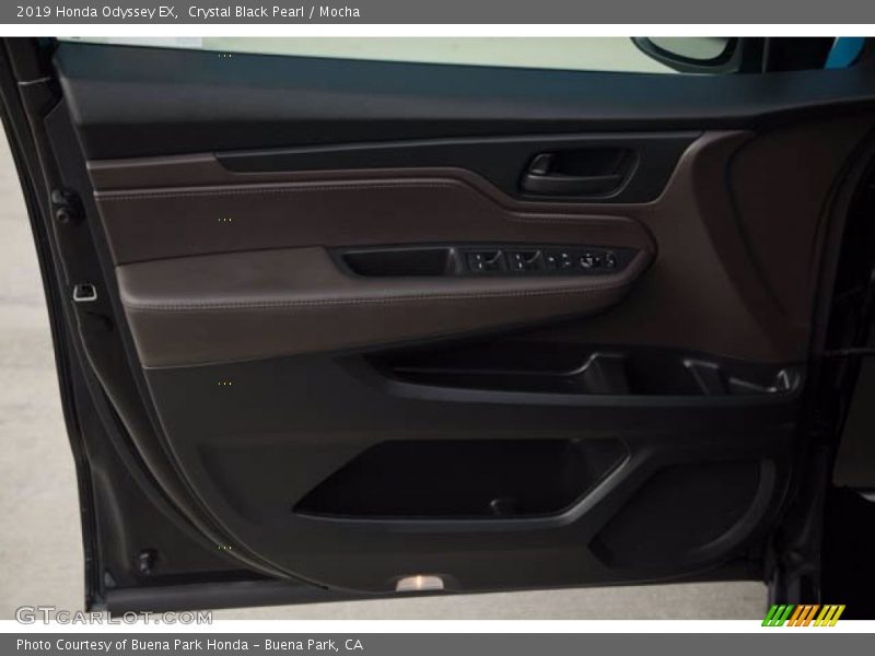 Crystal Black Pearl / Mocha 2019 Honda Odyssey EX