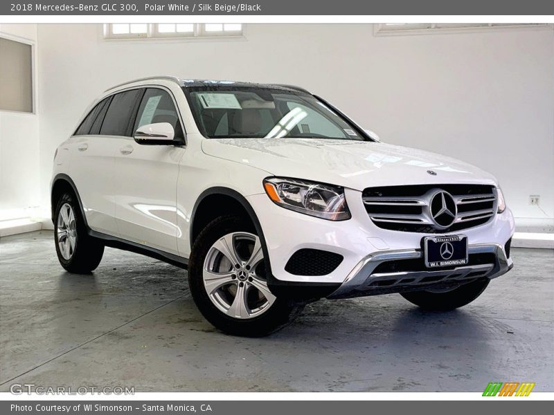 Polar White / Silk Beige/Black 2018 Mercedes-Benz GLC 300