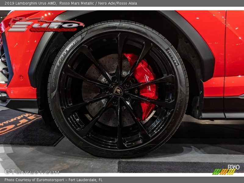 Rosso Mars Metallic / Nero Ade/Rosso Alala 2019 Lamborghini Urus AWD
