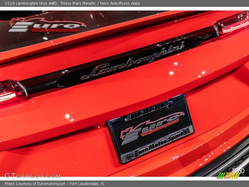 Rosso Mars Metallic / Nero Ade/Rosso Alala 2019 Lamborghini Urus AWD