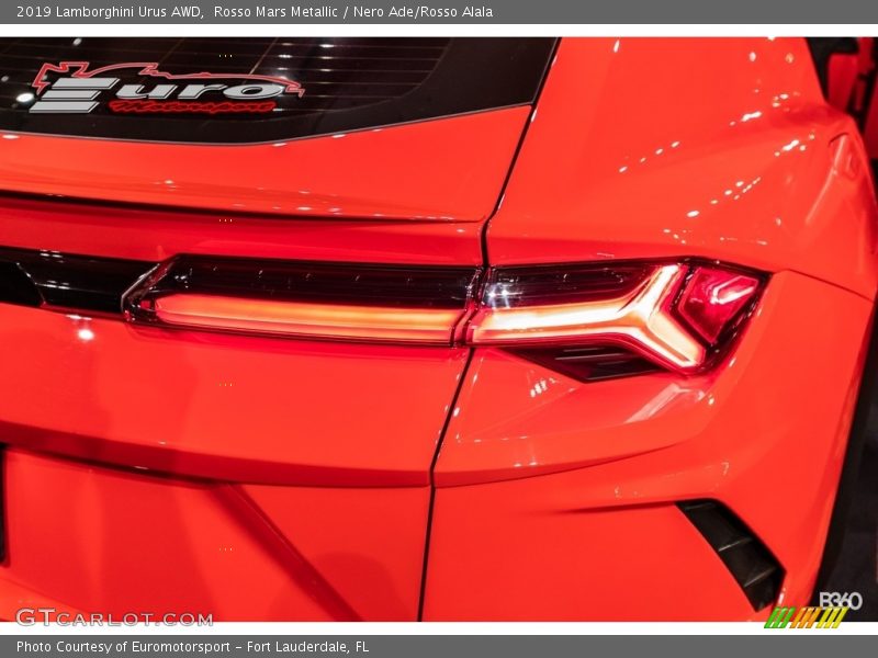 Rosso Mars Metallic / Nero Ade/Rosso Alala 2019 Lamborghini Urus AWD