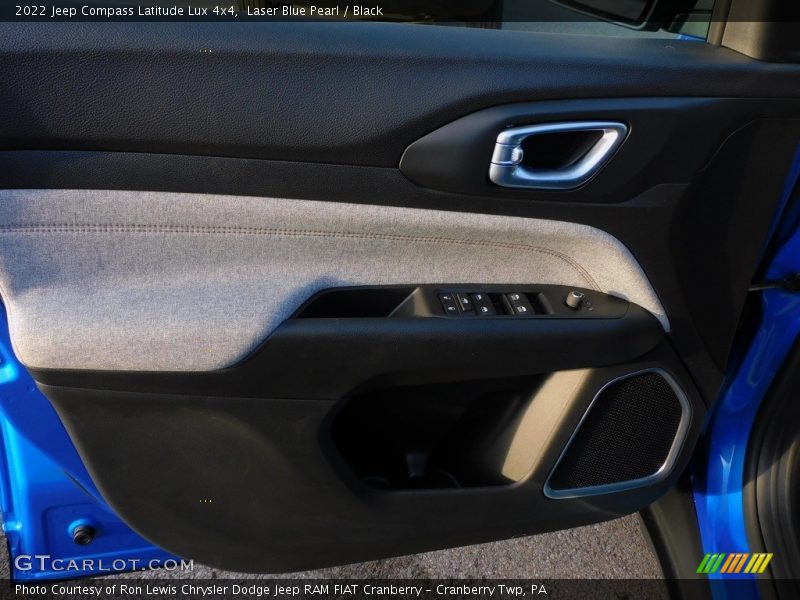 Laser Blue Pearl / Black 2022 Jeep Compass Latitude Lux 4x4
