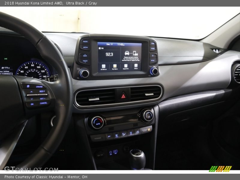 Ultra Black / Gray 2018 Hyundai Kona Limited AWD