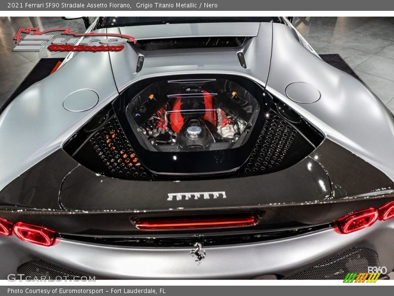 Grigio Titanio Metallic / Nero 2021 Ferrari SF90 Stradale Assetto Fiorano