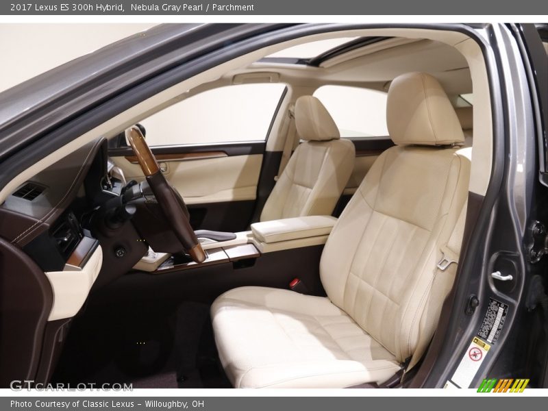 Front Seat of 2017 ES 300h Hybrid