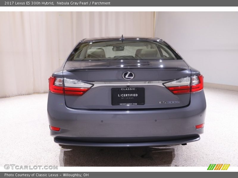 Nebula Gray Pearl / Parchment 2017 Lexus ES 300h Hybrid