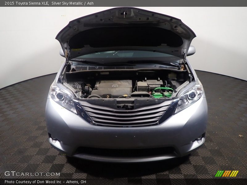 Silver Sky Metallic / Ash 2015 Toyota Sienna XLE