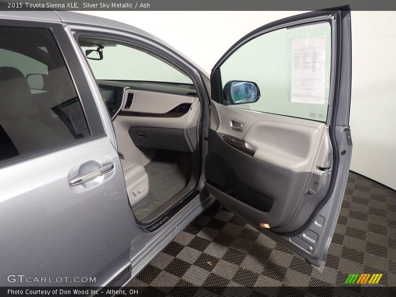 Silver Sky Metallic / Ash 2015 Toyota Sienna XLE