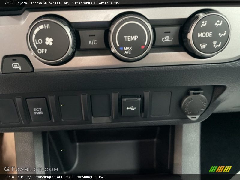Super White / Cement Gray 2022 Toyota Tacoma SR Access Cab