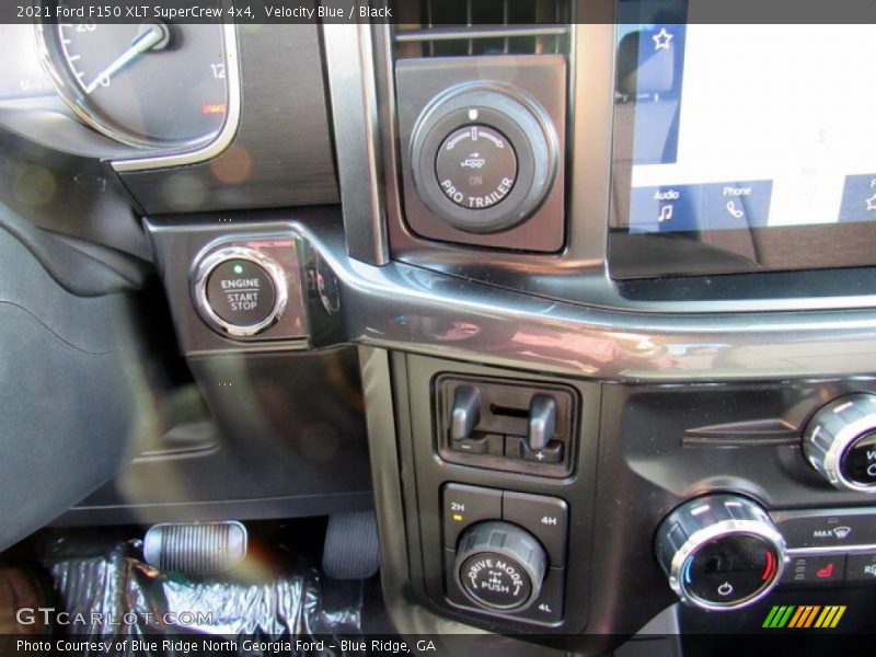 Velocity Blue / Black 2021 Ford F150 XLT SuperCrew 4x4