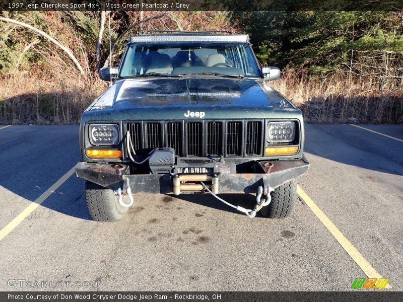 Moss Green Pearlcoat / Grey 1997 Jeep Cherokee Sport 4x4