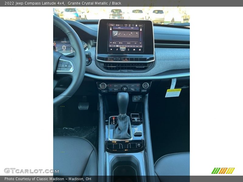 Granite Crystal Metallic / Black 2022 Jeep Compass Latitude 4x4
