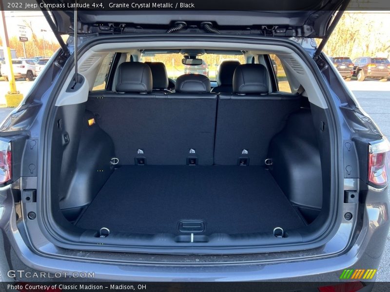 Granite Crystal Metallic / Black 2022 Jeep Compass Latitude 4x4