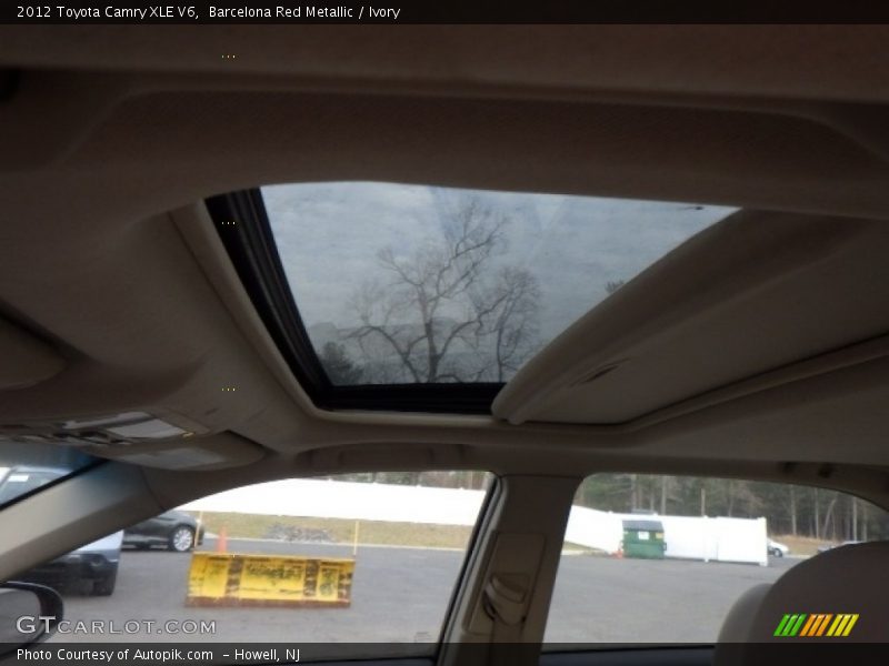 Barcelona Red Metallic / Ivory 2012 Toyota Camry XLE V6