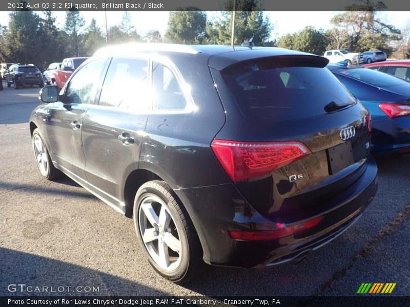 Brilliant Black / Black 2012 Audi Q5 3.2 FSI quattro