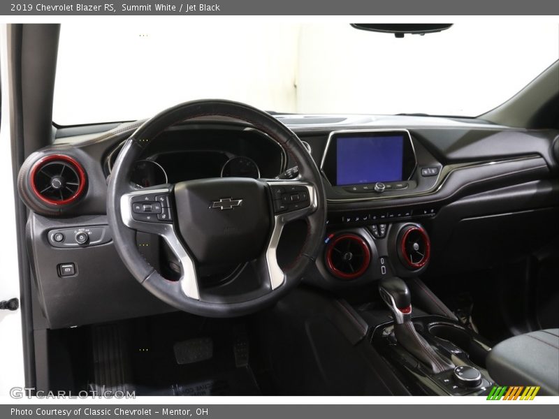Summit White / Jet Black 2019 Chevrolet Blazer RS