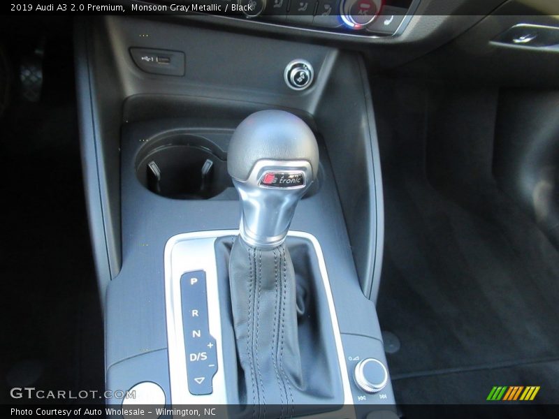  2019 A3 2.0 Premium 7 Speed S tronic Dual-Clutch Automatic Shifter