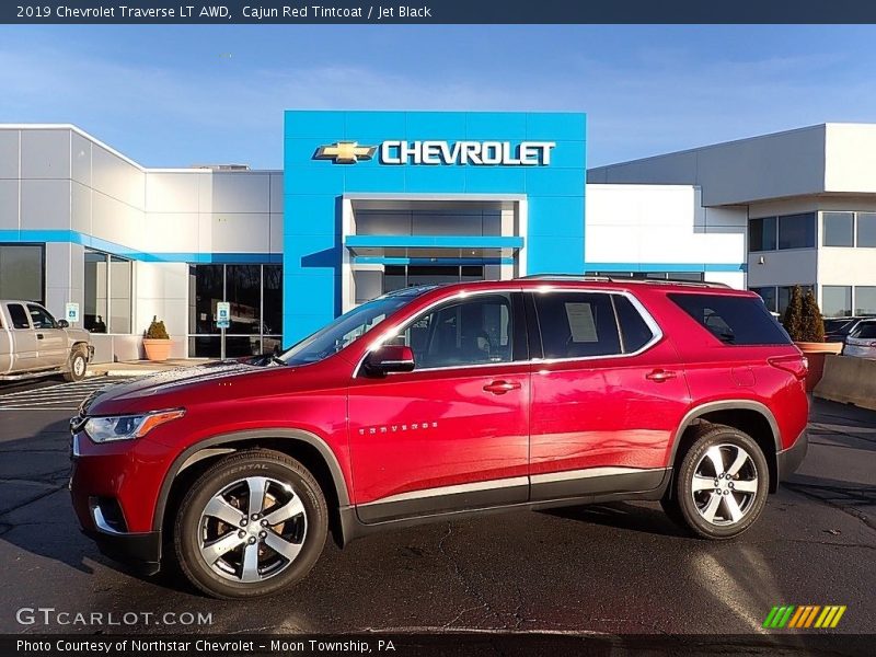 Cajun Red Tintcoat / Jet Black 2019 Chevrolet Traverse LT AWD