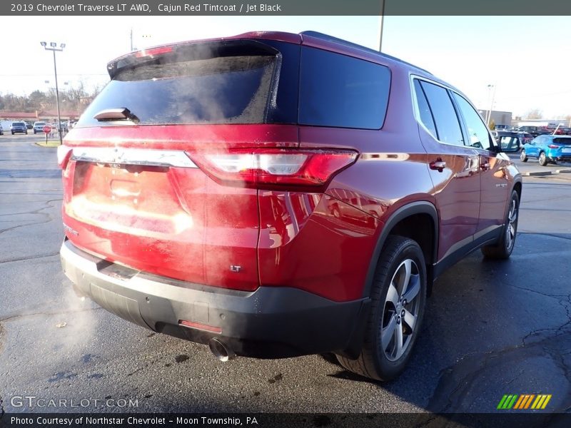 Cajun Red Tintcoat / Jet Black 2019 Chevrolet Traverse LT AWD