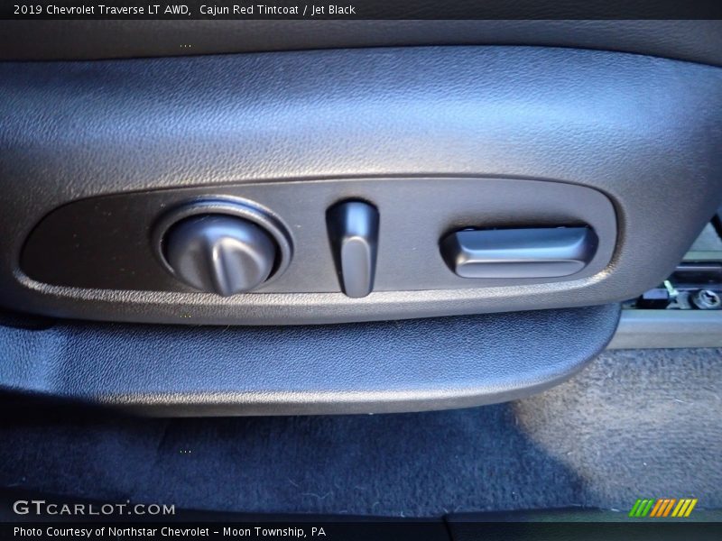 Cajun Red Tintcoat / Jet Black 2019 Chevrolet Traverse LT AWD