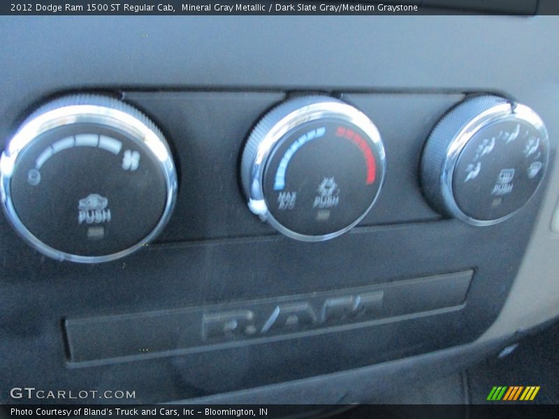 Mineral Gray Metallic / Dark Slate Gray/Medium Graystone 2012 Dodge Ram 1500 ST Regular Cab