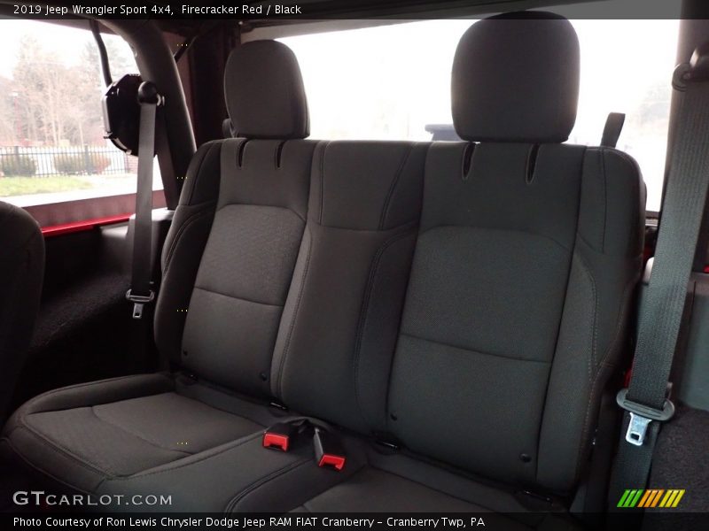 Firecracker Red / Black 2019 Jeep Wrangler Sport 4x4