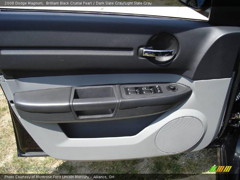 Brilliant Black Crystal Pearl / Dark Slate Gray/Light Slate Gray 2008 Dodge Magnum