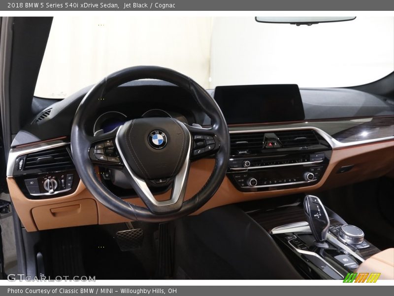 Jet Black / Cognac 2018 BMW 5 Series 540i xDrive Sedan
