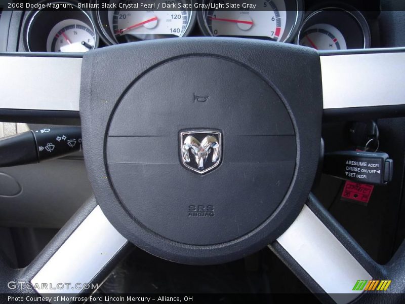 Brilliant Black Crystal Pearl / Dark Slate Gray/Light Slate Gray 2008 Dodge Magnum