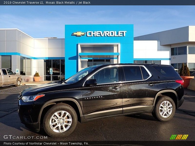 Mosaic Black Metallic / Jet Black 2019 Chevrolet Traverse LS