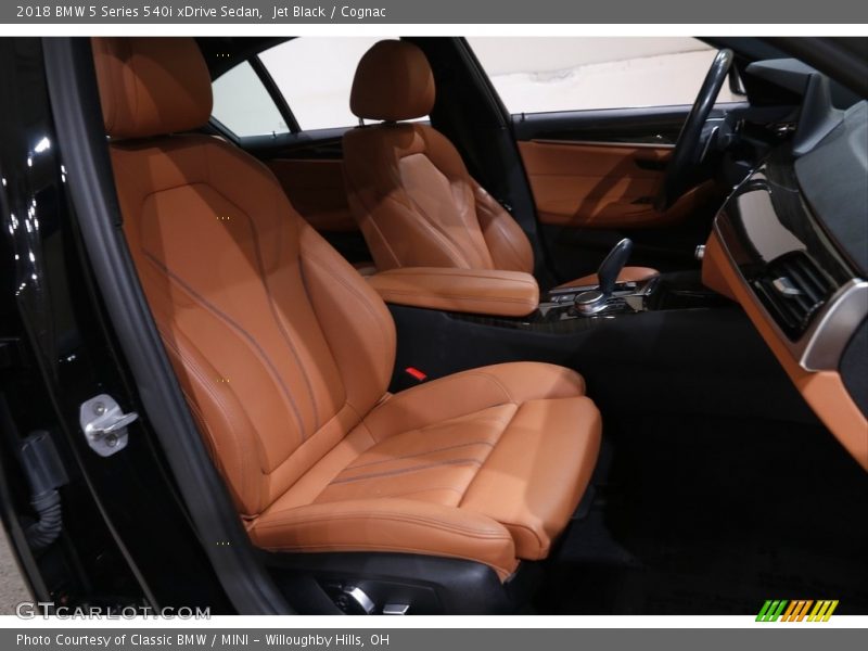 Jet Black / Cognac 2018 BMW 5 Series 540i xDrive Sedan