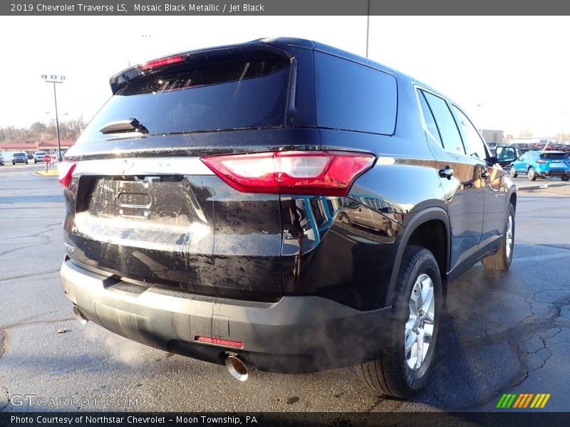 Mosaic Black Metallic / Jet Black 2019 Chevrolet Traverse LS