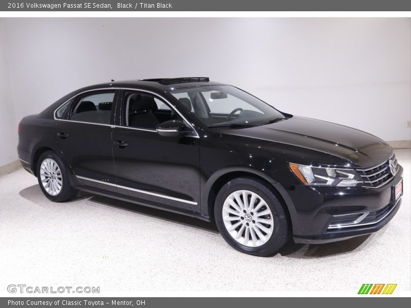  2016 Passat SE Sedan Black