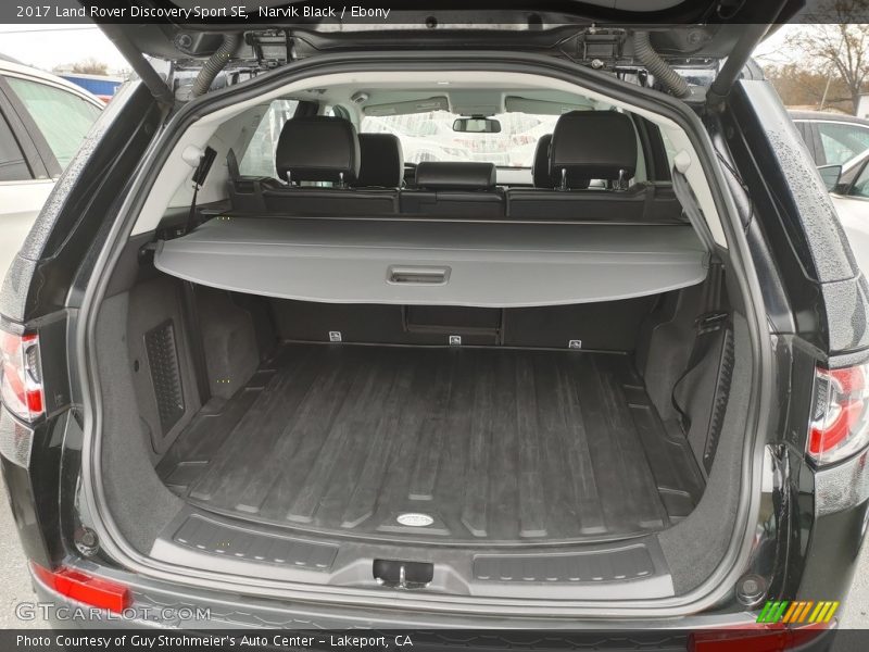 Narvik Black / Ebony 2017 Land Rover Discovery Sport SE