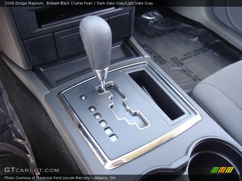 Brilliant Black Crystal Pearl / Dark Slate Gray/Light Slate Gray 2008 Dodge Magnum