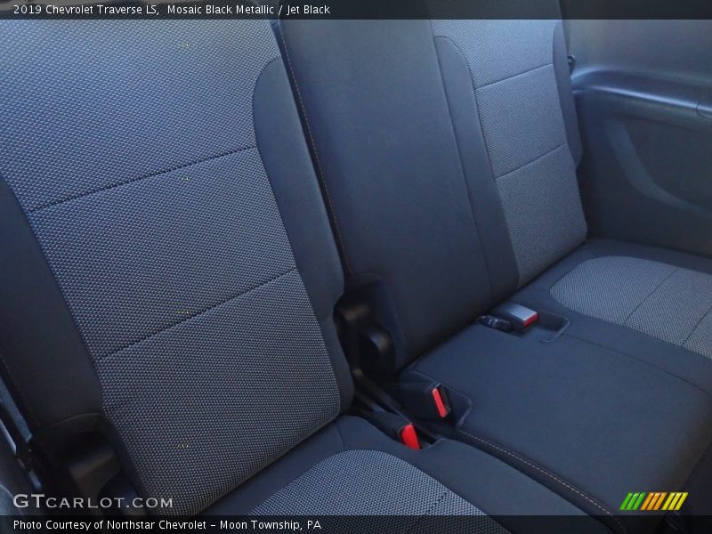 Mosaic Black Metallic / Jet Black 2019 Chevrolet Traverse LS