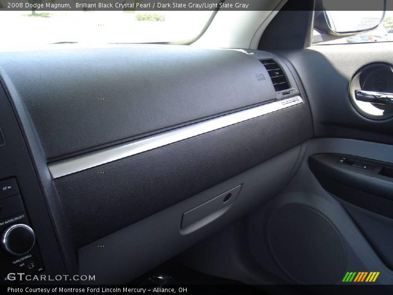 Brilliant Black Crystal Pearl / Dark Slate Gray/Light Slate Gray 2008 Dodge Magnum